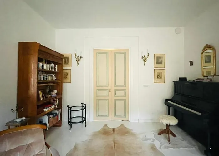 Art Nouveau Home, Punavuori Design District Appartement Helsinki