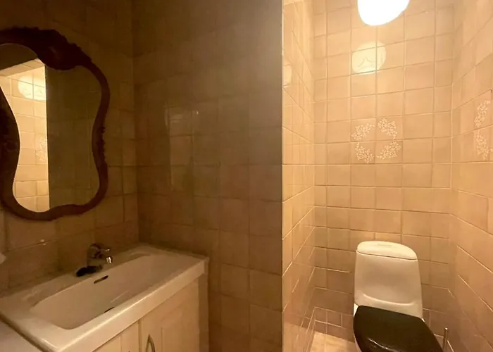 Art Nouveau Home, Punavuori Design District Apartmán